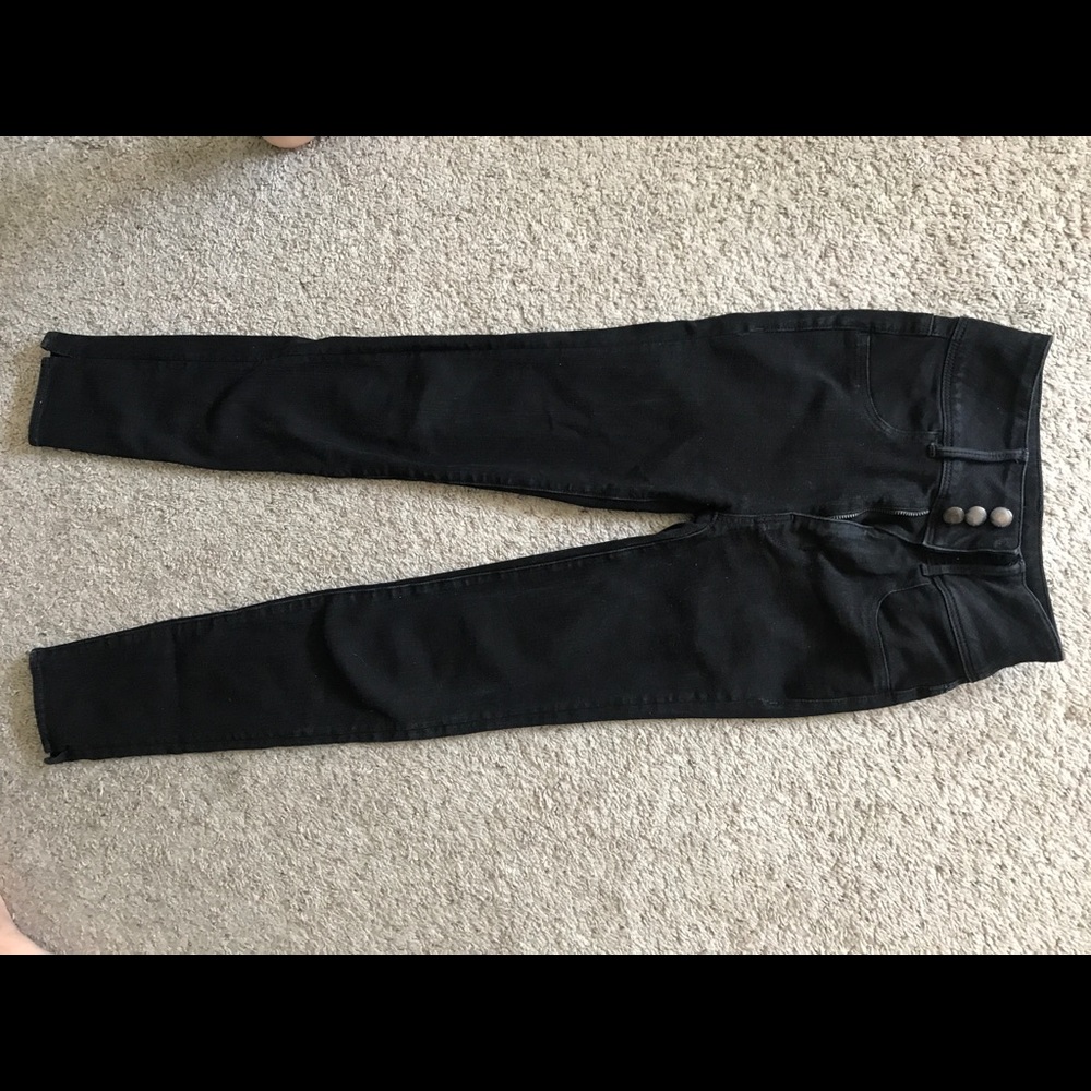 American Eagle High Waisted Jeans